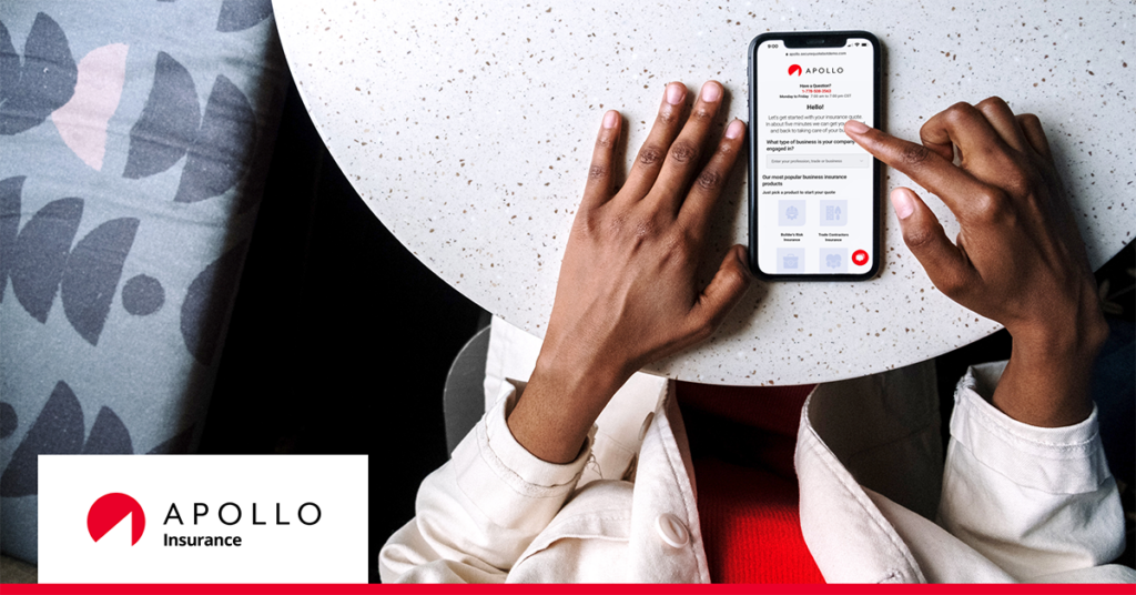 Overhead shot of a pair of hands scrolling a smartphone. On the screen we see an online application form for APOLLO's professional liability insurance package.